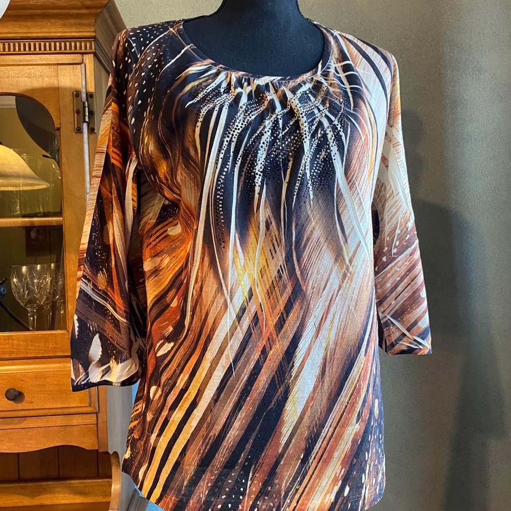 Chico’s size 1 bedazzled Print Top w/3/4” sleeve